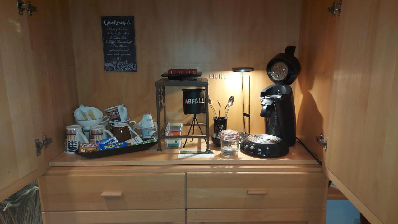 Ferienwohnung Zum Weinberg 그로스카를바흐 외부 사진